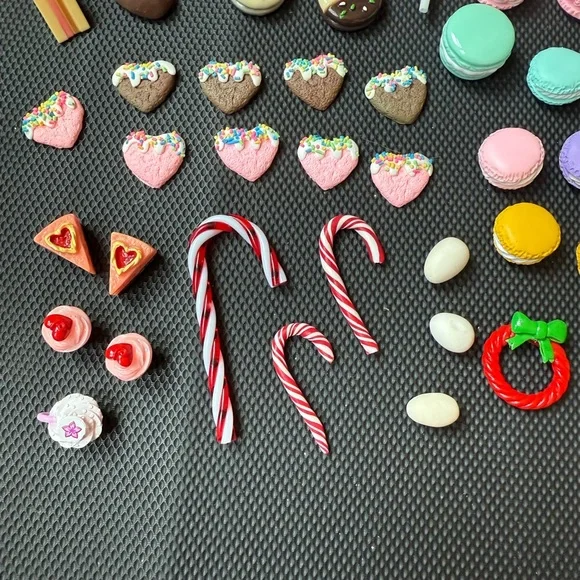 American Girl - 89 Piece Food Set - Picture 2 of 5